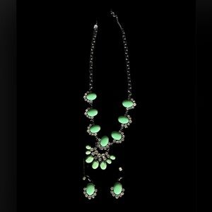 Green Statement Necklace and Earring Set - Women Jewelry